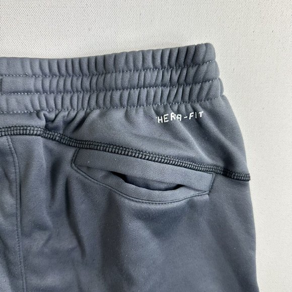 Boys Nike Air Jordan Jumpman Gray Therma-Fit Sweatpants Size XL‎ 13-15 yrs - Picture 5 of 10